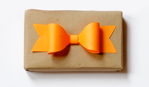 How About Orange: How to make a paper bow